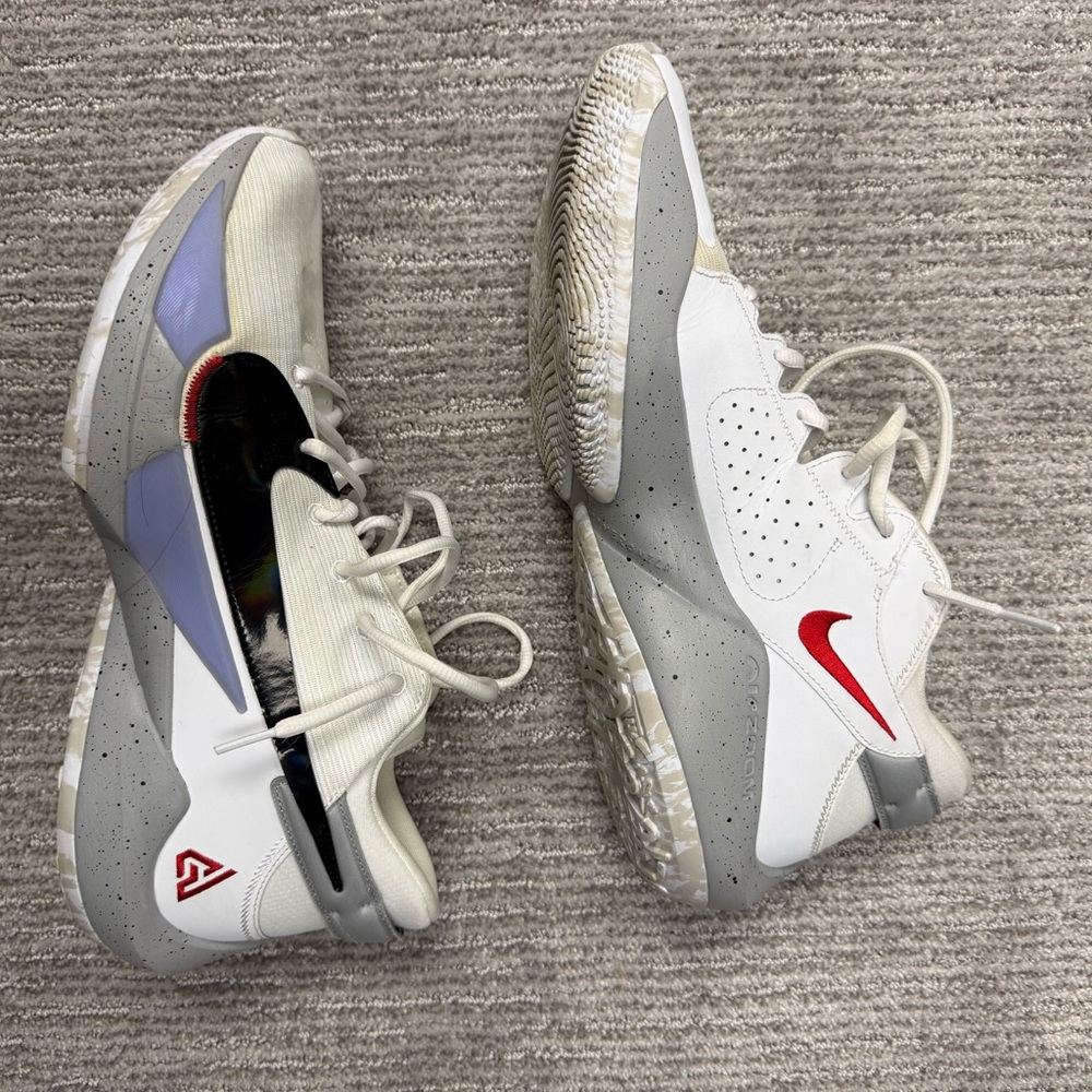 Nike Zoom Freak Basketball Shoes White Gray Red